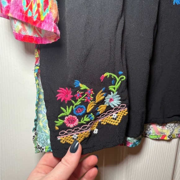 John Mark Embroidered Print Top Floral Multi Size L - Picture 8 of 9